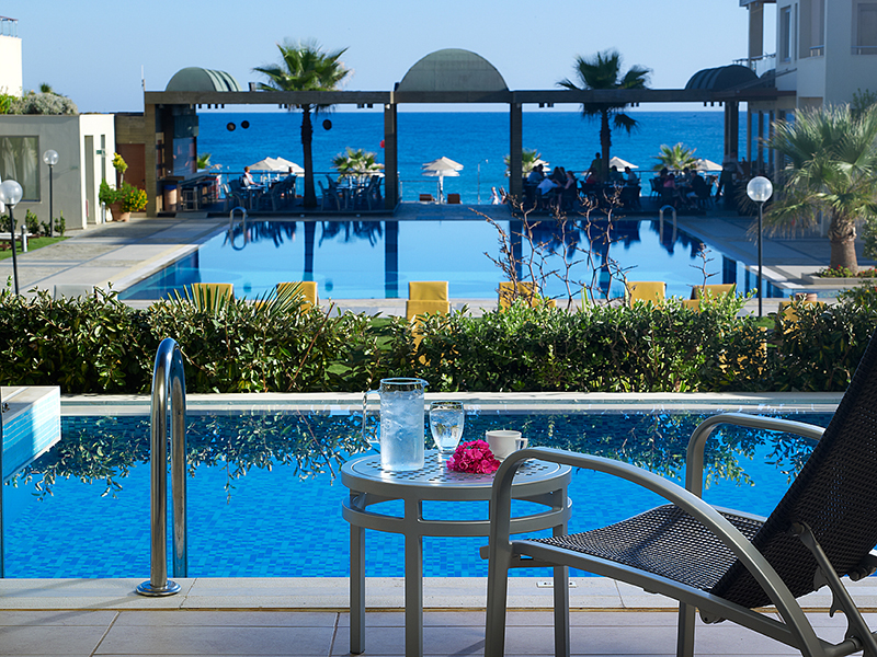 4. IMPERIAL ROOM PRIVATE POOL