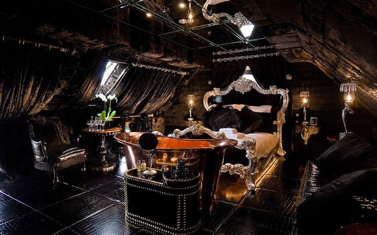 139491367_1453995710