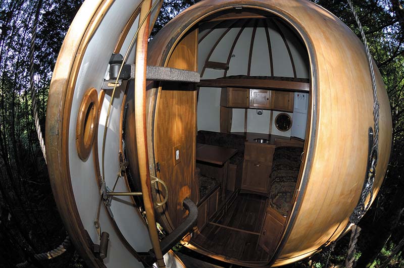 Denis.Beauvais.Eryn.entrance