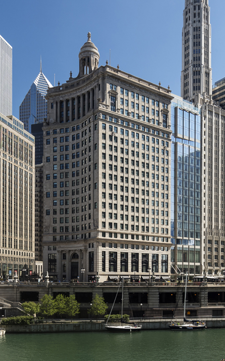 LondonHouse_Chicago_Exterior_FP