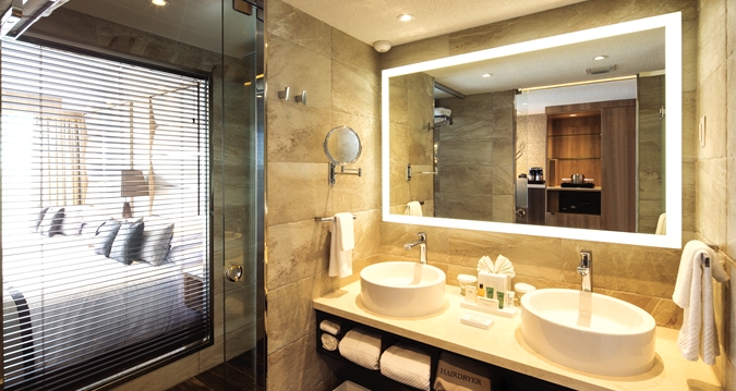 HH_guestbath_12_675x359_FitToBoxSmallDimension_Center