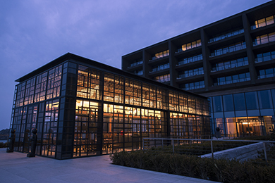 16. The Lalu Tea House at night