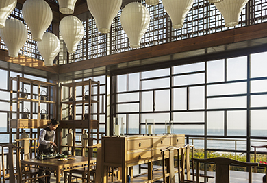 17. The Lalu Tea House Decor