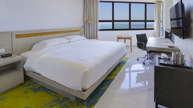 DT_kingbed_6_677x380_FitToBoxSmallDimension_Center