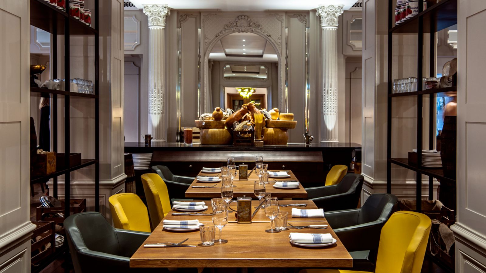 mercante-restaurant-media-night-image-1