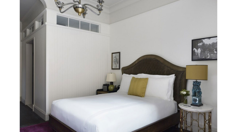 1_the_beekman_superior_queen_bed_1