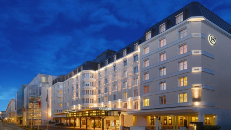 aussenansicht-sheraton-salzburg-hotel