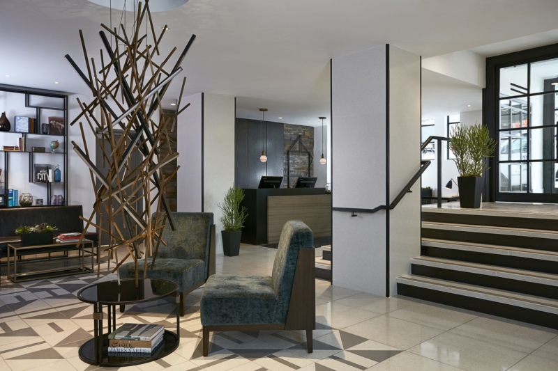 the-renwick-hotel-seating-area-in-the-lobby