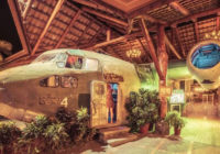 Αεροπλάνο της CIA έγινε …μπαρ στη ζούγκλα