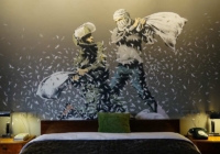 Bansky και Walled Off Hotel: Αντιπολεμικό Ξενοδοχείο γεμάτο έργα τέχνης Bansky και Walled Off Hotel: Αντιπολεμικό Ξενοδοχείο γεμάτο έργα τέχνης