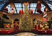 Χριστουγεννιάτικος στολισμός πέντε αστέρων σε πολυτελή ξενοδοχεία όλου του κόσμου