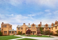 Wyndhurst Manor & Club by Hyatt