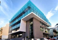 Πρωτοποριακό κτίριο γραφείων στην Αθήνα