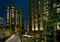 The Middle House: Μια τοπική πινελιά με τη νεωτεριστική του αισθητική του Piero Lissoni