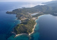 Elivi Hotels: Στρατηγική επένδυση 52 εκατ. ευρώ στη Σκιάθο