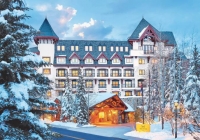 Το The Hythe ανοίγει τις πόρτες του στους επισκέπτες με ξεχωριστό δείπνο, ελίτ ορεινές περιπέτειες και διακεκριμένες δραστηριότητες στο κατάλυμα