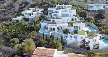 Η EVERTY επενδύει στην Ελληνική Φιλοξενία με την απόκτηση του Elounda Gulf Villas