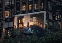 Το Xin Rong Ji άνοιξε έναν νέο χώρο στο China Huashang Financial Center, Chengdu, το οποίο είναι το πρώτο εστιατόριο της μάρκας στη Νοτιοδυτική Κίνα.