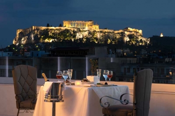 Εξαγορά του ιστορικού ξενοδοχείου Titania Hotel στην Αθήνα από τον όμιλο H Hotels Collection