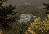 ΜΑΝΝΑ: Ένα Ελληνικό ορεινό ξενοδοχείο στην Αρκαδία σαρώνει τα παγκόσμια βραβεία 