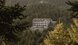 MANNA HOTEL, PELOPONNISOS: Από Σανατόριο σε Σύγχρονο Καταφύγιο Ευεξίας