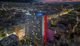 Το President Hotel Athens αποκαλύπτει την ανανεωμένη εξωτερική κλίμακα πυρασφάλειας με την υπογραφή του Minos Digenis Arquitectos